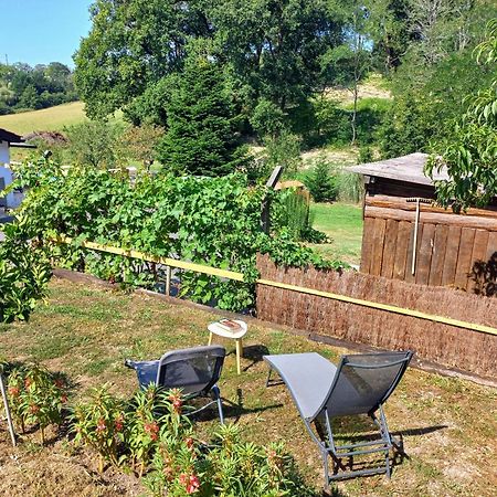 La Casa Bed&Breakfast Entree Independante 26M2 Calme Proche De Tout Wifi Parking Prive Jardin Terrasse ユリューニュ エクステリア 写真